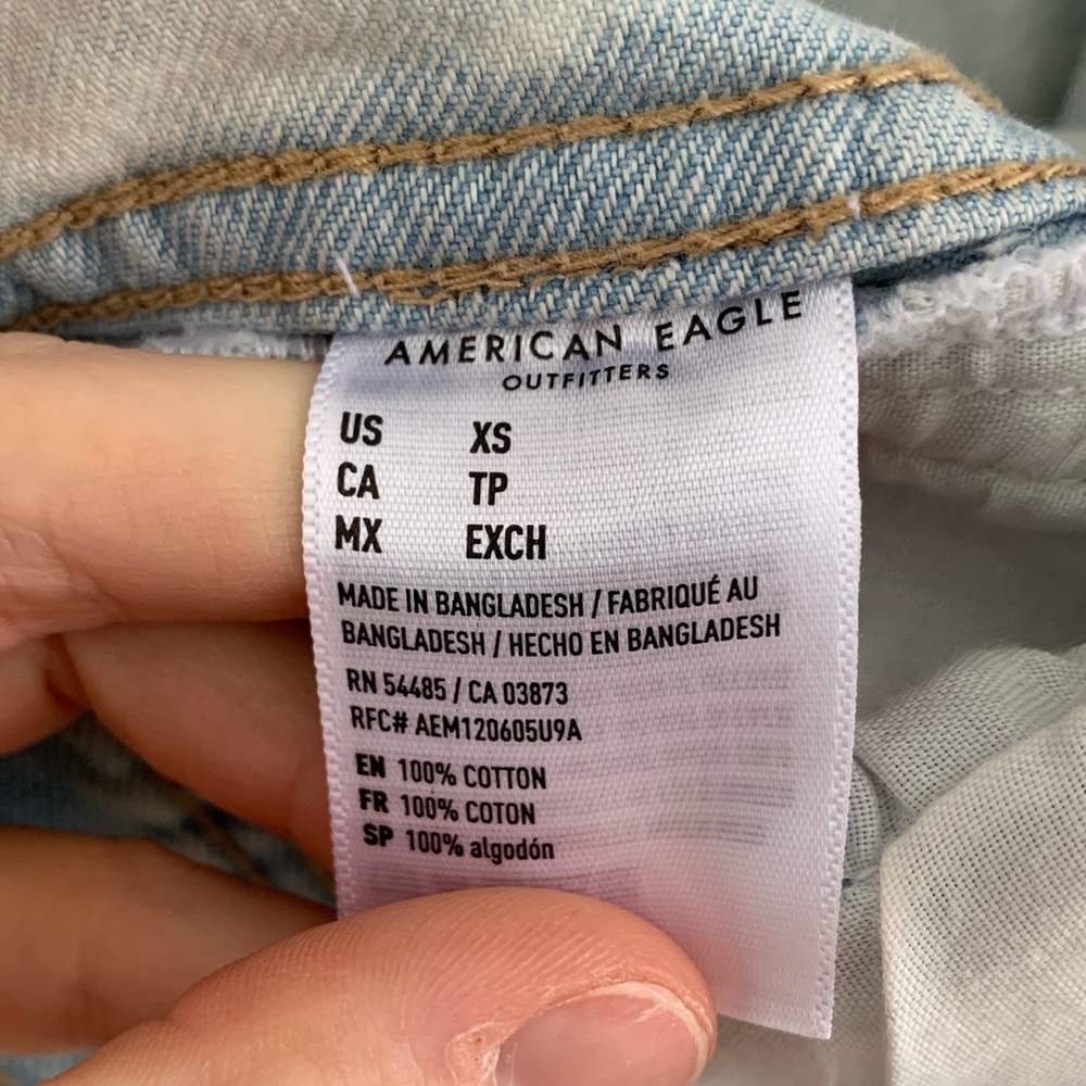 AE Cropped Jean Jacket - Picture 7 of 8